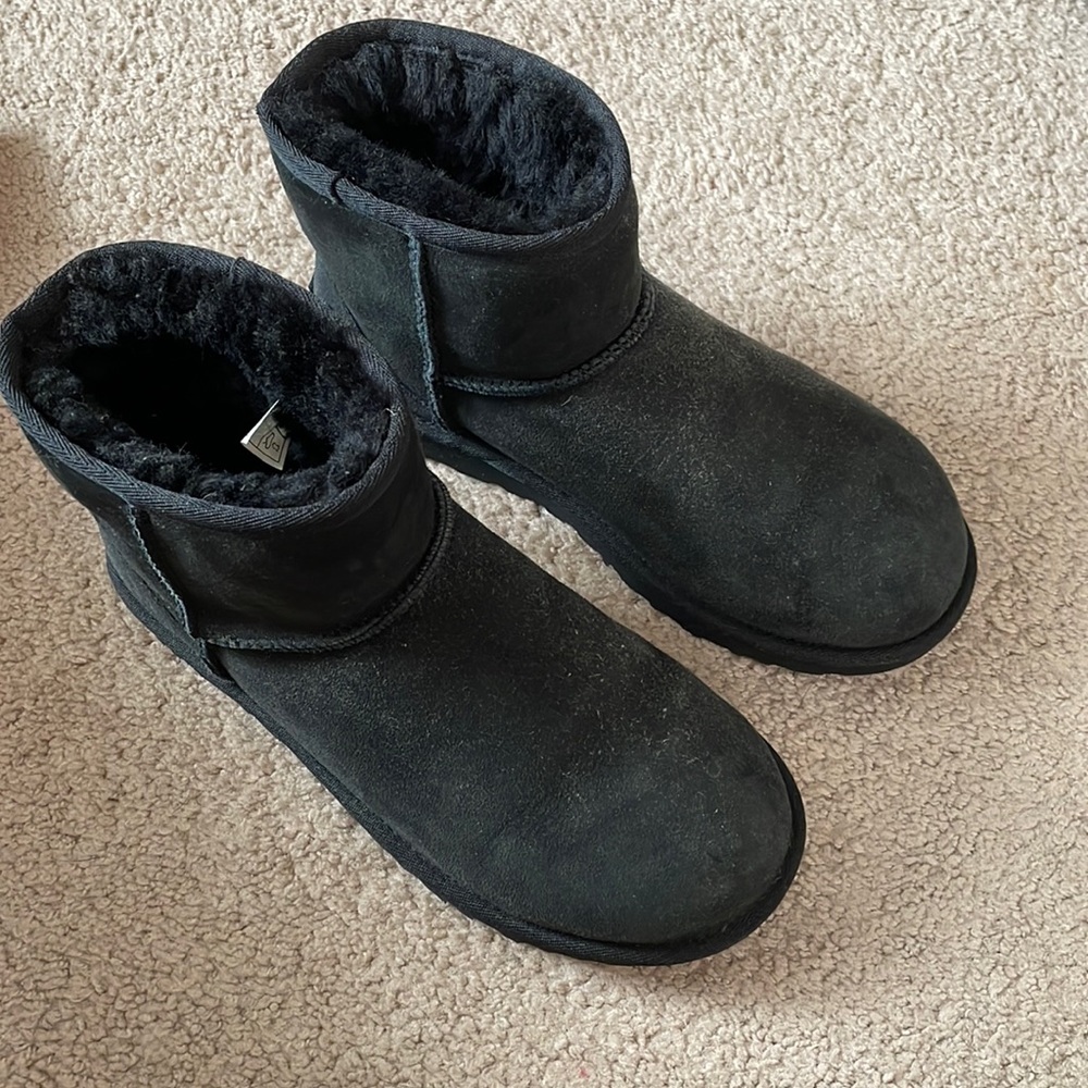Mini Uggs - image 1